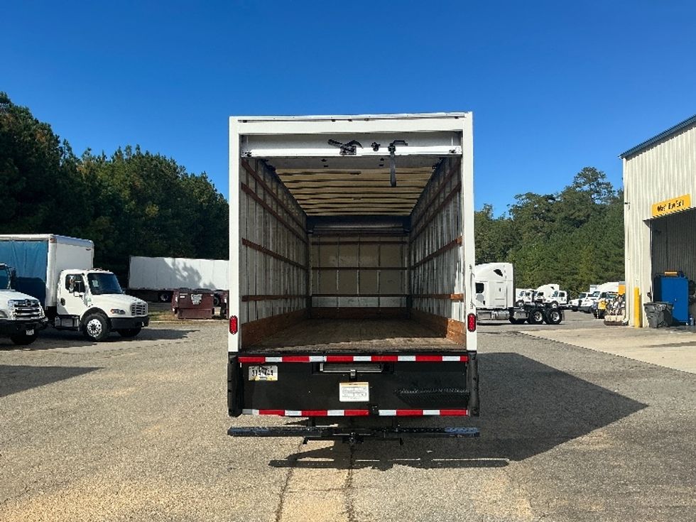Medium Duty Box Truck-Light and Medium Duty Trucks-International-2022-MV607-Prince George-VA-243,866\n\t\tmiles-$ 42,250 - Image 8