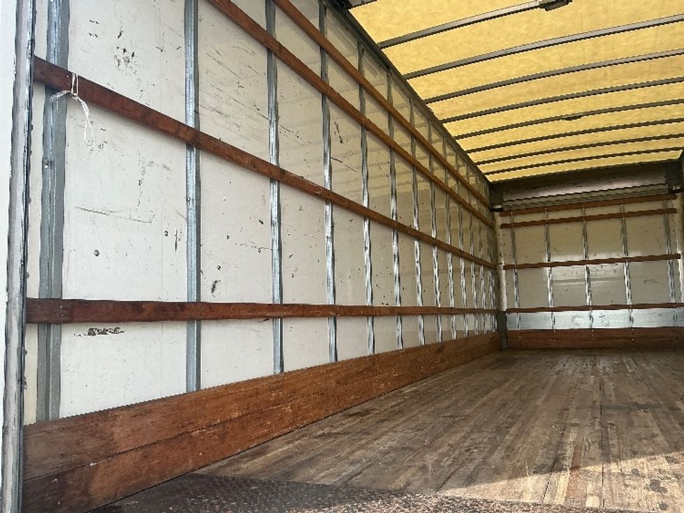 Medium Duty Box Truck-Light and Medium Duty Trucks-International-2022-MV607-Prince George-VA-243,866\n\t\tmiles-$ 42,250 - Image 11