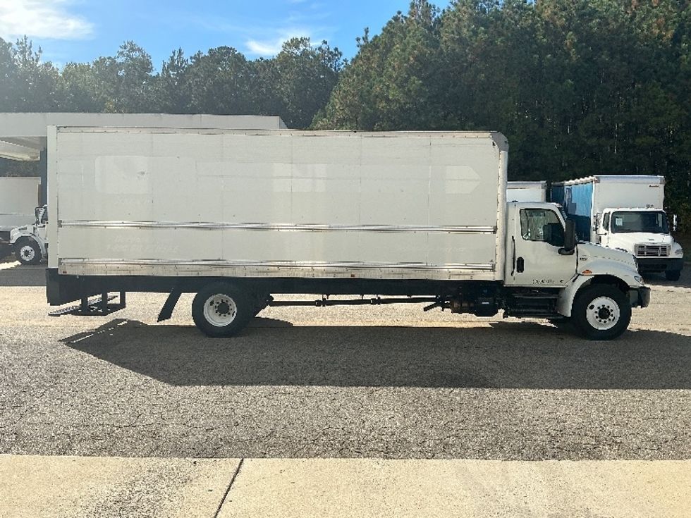 Medium Duty Box Truck-Light and Medium Duty Trucks-International-2022-MV607-Prince George-VA-243,866\n\t\tmiles-$ 42,250 - Image 15