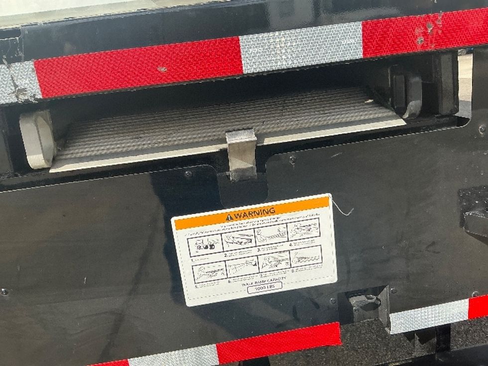 Medium Duty Box Truck-Light and Medium Duty Trucks-International-2022-MV607-Prince George-VA-243,866\n\t\tmiles-$ 42,250 - Image 25