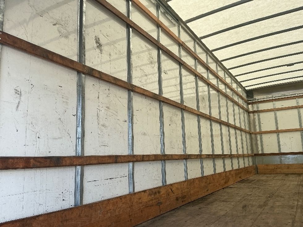 Medium Duty Box Truck-Light and Medium Duty Trucks-International-2022-MV607-Prince George-VA-294,813\n\t\tmiles-$ 30,750 - Image 11
