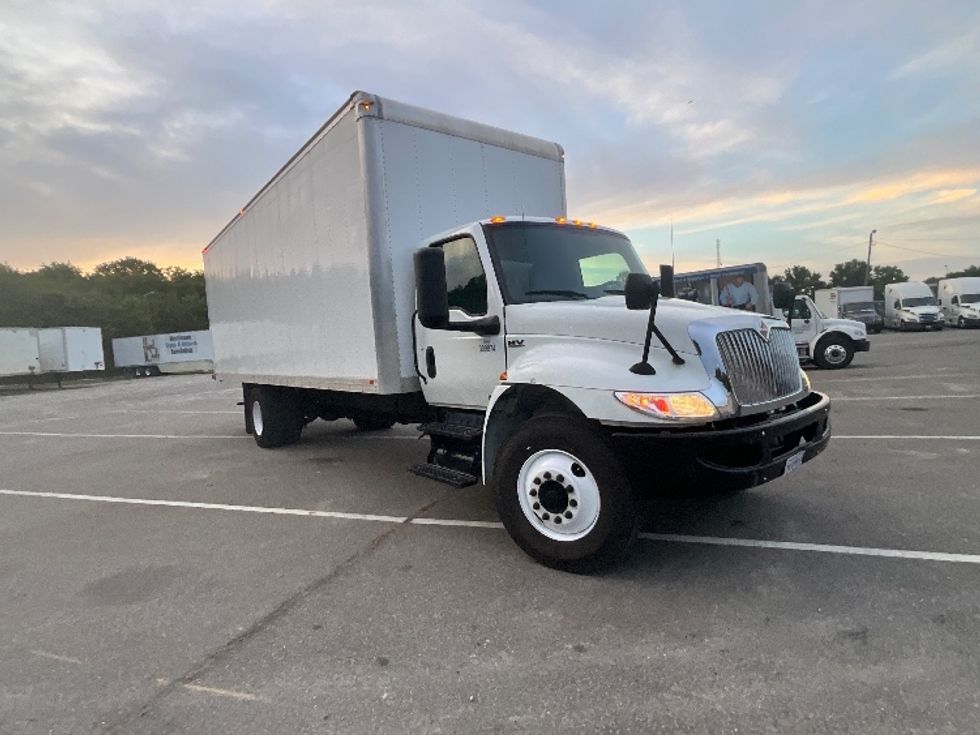 Medium Duty Box Truck-Light and Medium Duty Trucks-International-2022-MV607-Prince George-VA-64,683\n\t\tmiles-$ 70,250 - Image 1