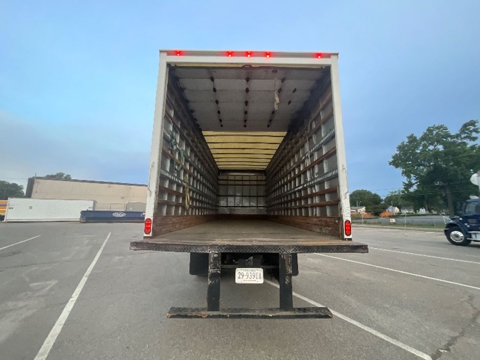 Medium Duty Box Truck-Light and Medium Duty Trucks-International-2022-MV607-Prince George-VA-64,683\n\t\tmiles-$ 70,250 - Image 8