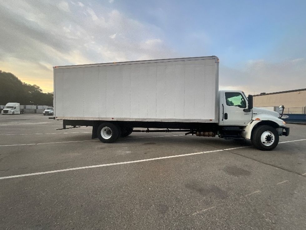 Medium Duty Box Truck-Light and Medium Duty Trucks-International-2022-MV607-Prince George-VA-64,683\n\t\tmiles-$ 70,250 - Image 15