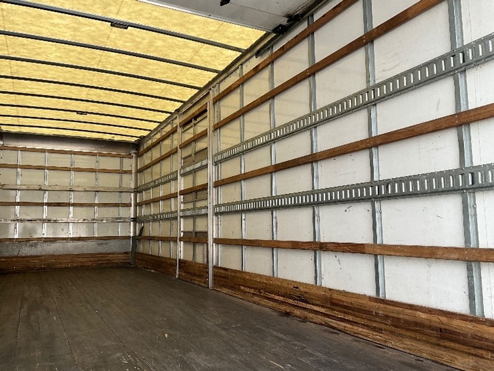 Medium Duty Box Truck-Light and Medium Duty Trucks-International-2022-MV607-Reading-PA-142,783\n\t\tmiles-$ 58,500 - Image 12