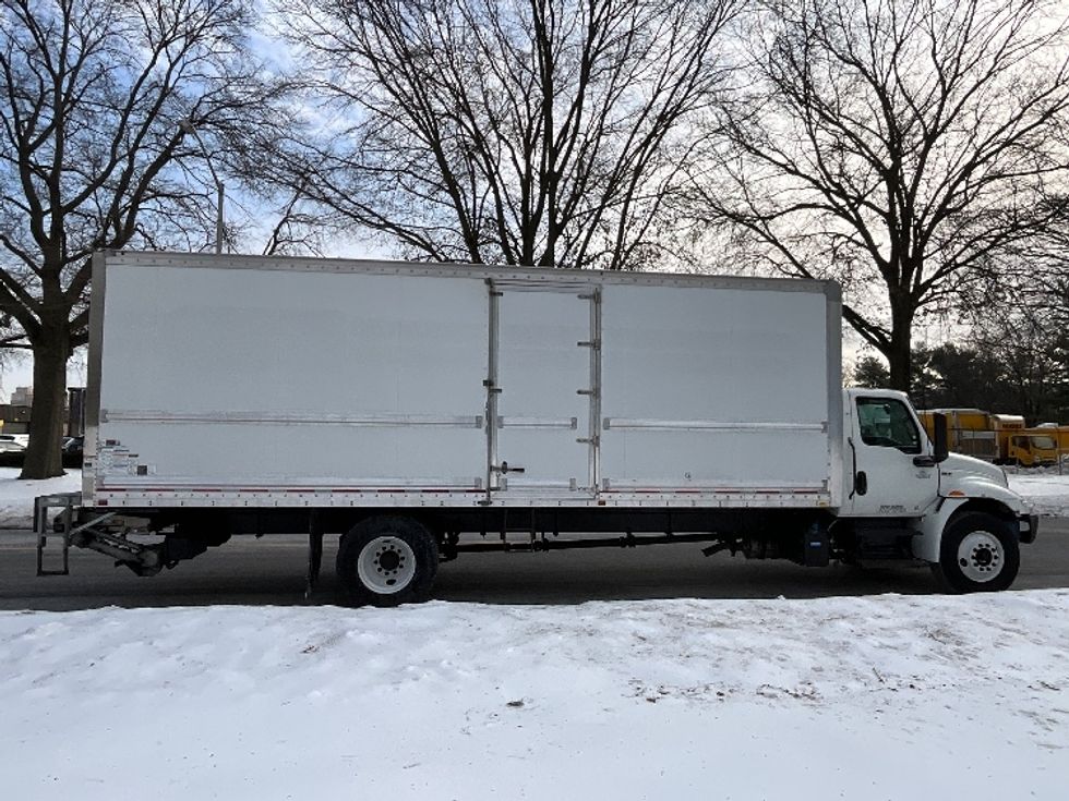 Medium Duty Box Truck-Light and Medium Duty Trucks-International-2022-MV607-Reading-PA-142,783\n\t\tmiles-$ 58,500 - Image 15