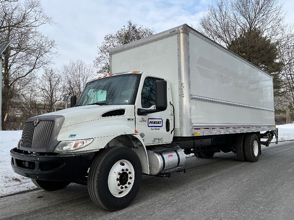 Medium Duty Box Truck-Light and Medium Duty Trucks-International-2022-MV607-Reading-PA-142,783\n\t\tmiles-$ 58,500 - Image 3