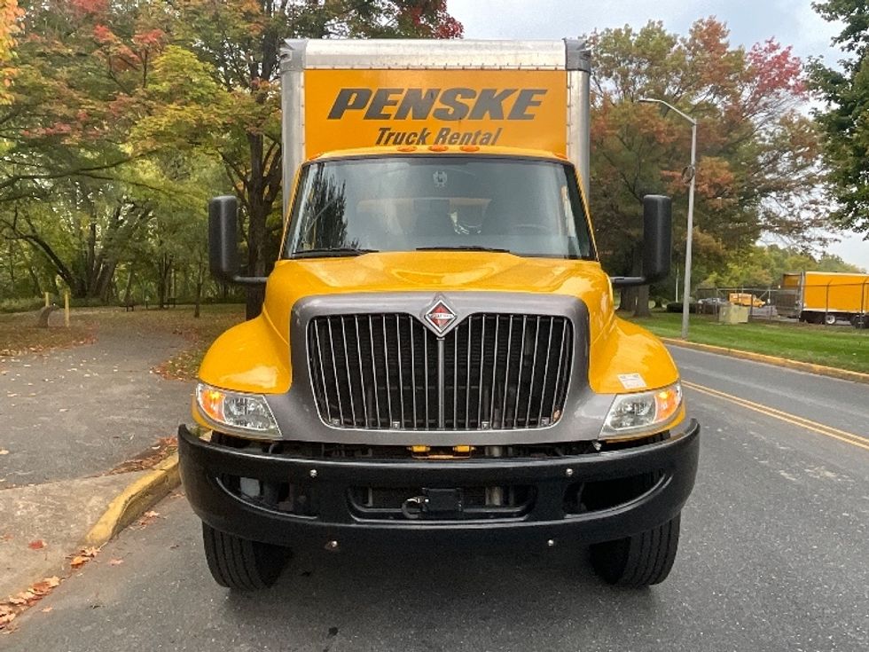 Medium Duty Box Truck-Light and Medium Duty Trucks-International-2022-MV607-Reading-PA-232,365\n\t\tmiles-$ 40,000 - Image 2