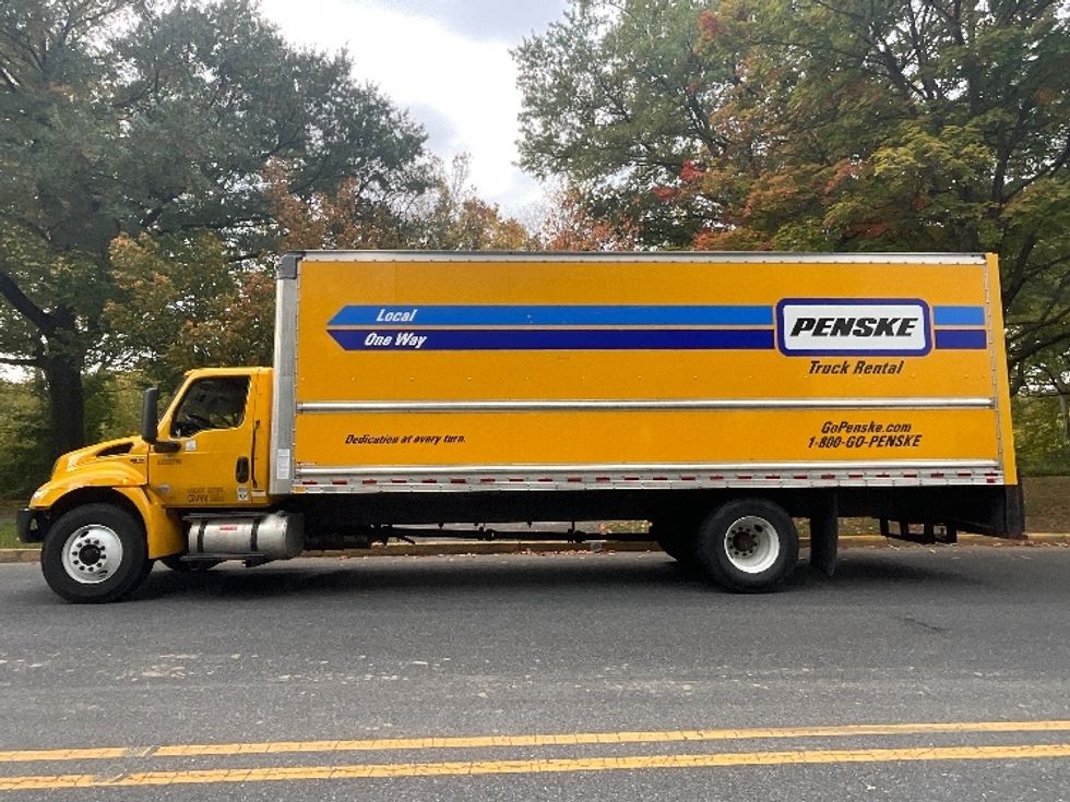 Medium Duty Box Truck-Light and Medium Duty Trucks-International-2022-MV607-Reading-PA-232,365\n\t\tmiles-$ 40,000 - Image 4