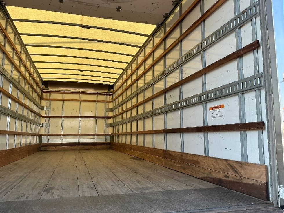 Medium Duty Box Truck-Light and Medium Duty Trucks-International-2022-MV607-Richland-MS-226,897\n\t\tmiles-$ 48,750 - Image 12