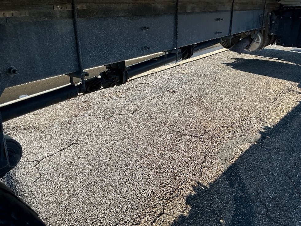 Medium Duty Box Truck-Light and Medium Duty Trucks-International-2022-MV607-Richland-MS-226,897\n\t\tmiles-$ 48,750 - Image 14