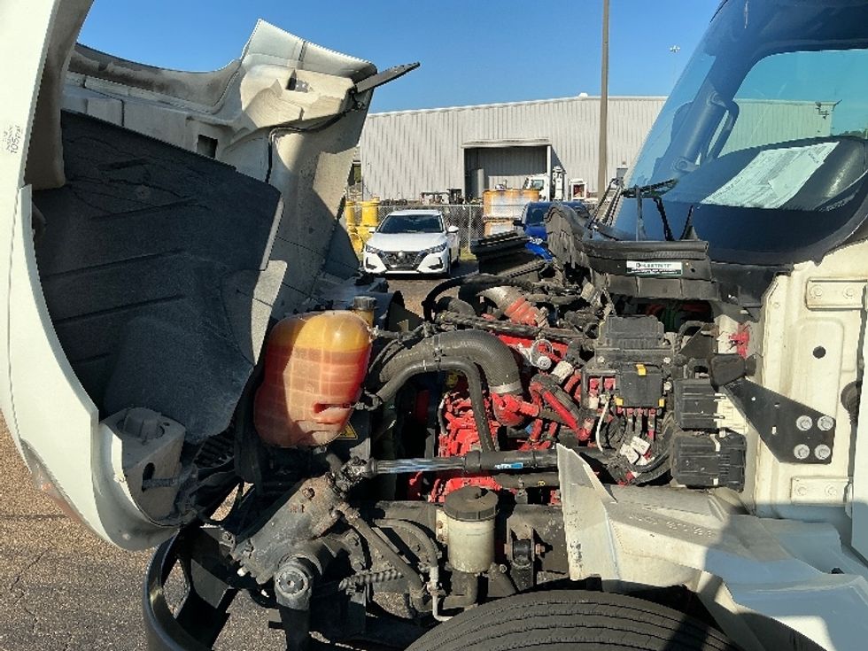 Medium Duty Box Truck-Light and Medium Duty Trucks-International-2022-MV607-Richland-MS-226,897\n\t\tmiles-$ 48,750 - Image 24