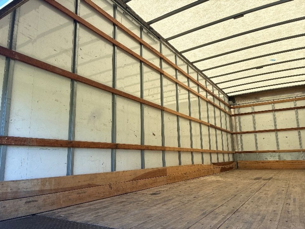 Medium Duty Box Truck-Light and Medium Duty Trucks-International-2022-MV607-Richland-MS-236,470\n\t\tmiles-$ 43,500 - Image 11