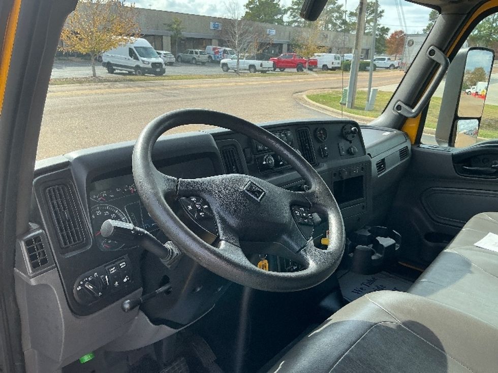 Medium Duty Box Truck-Light and Medium Duty Trucks-International-2022-MV607-Richland-MS-241,576\n\t\tmiles-$ 45,000 - Image 17