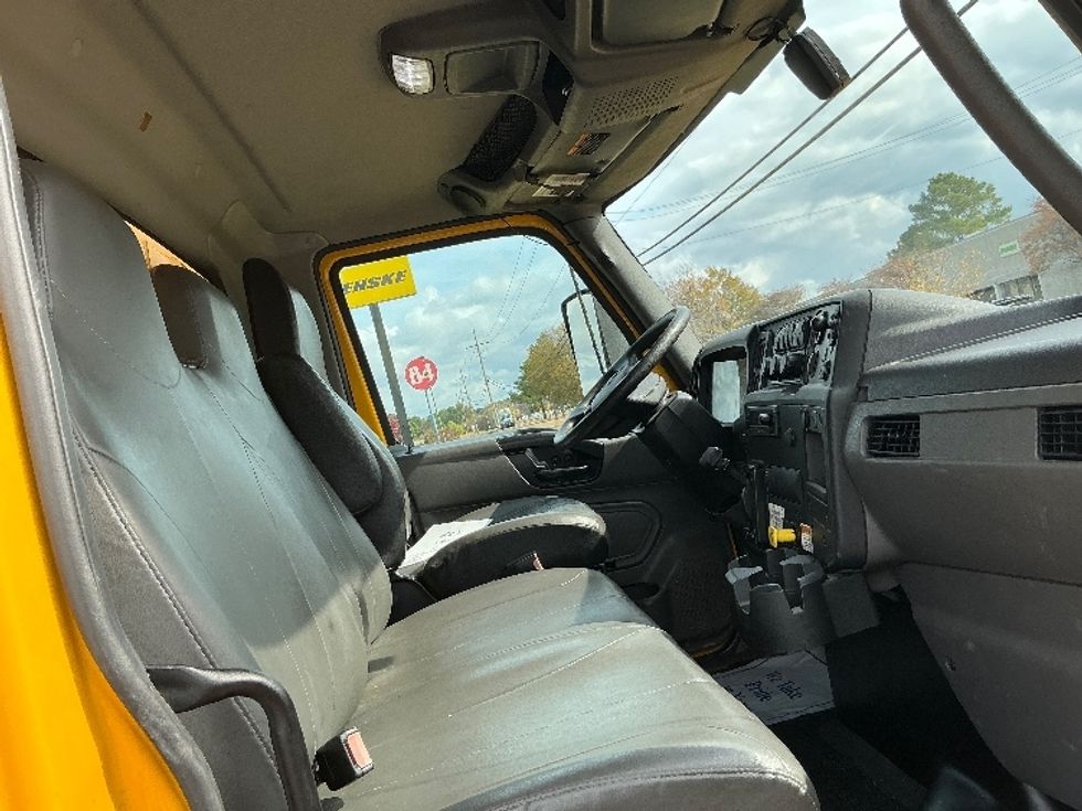 Medium Duty Box Truck-Light and Medium Duty Trucks-International-2022-MV607-Richland-MS-241,576\n\t\tmiles-$ 45,000 - Image 22