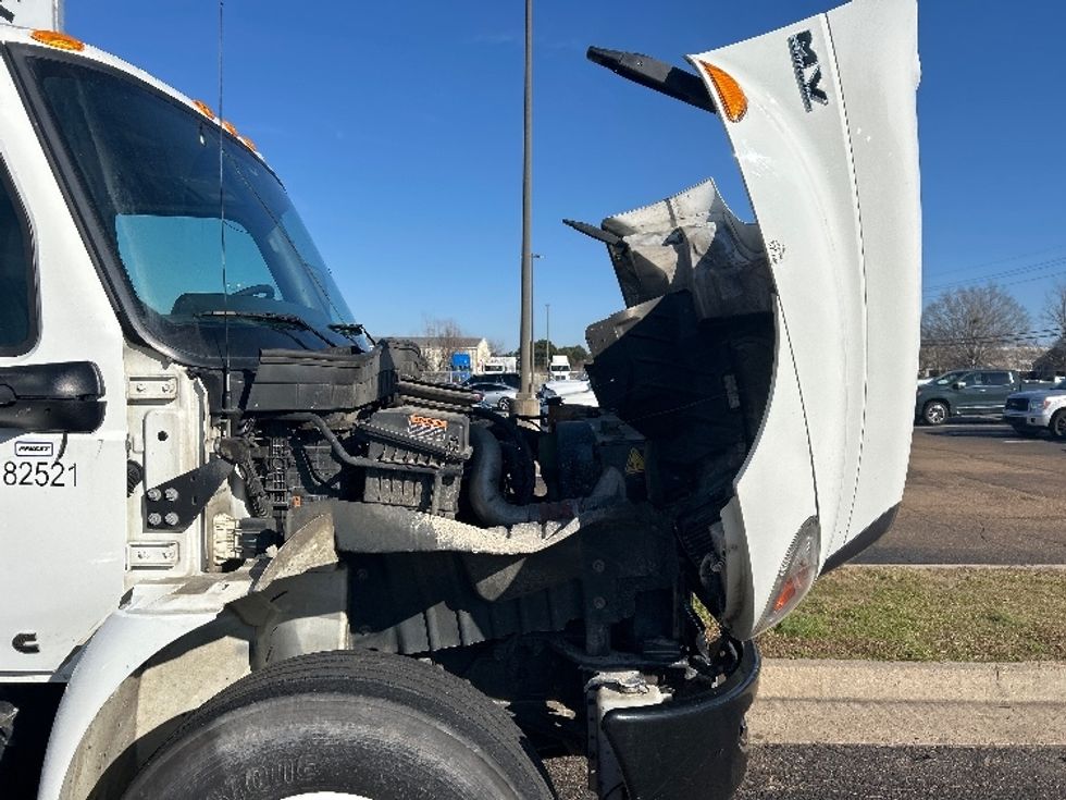 Medium Duty Box Truck-Light and Medium Duty Trucks-International-2022-MV607-Richland-MS-261,288\n\t\tmiles-$ 41,250 - Image 23