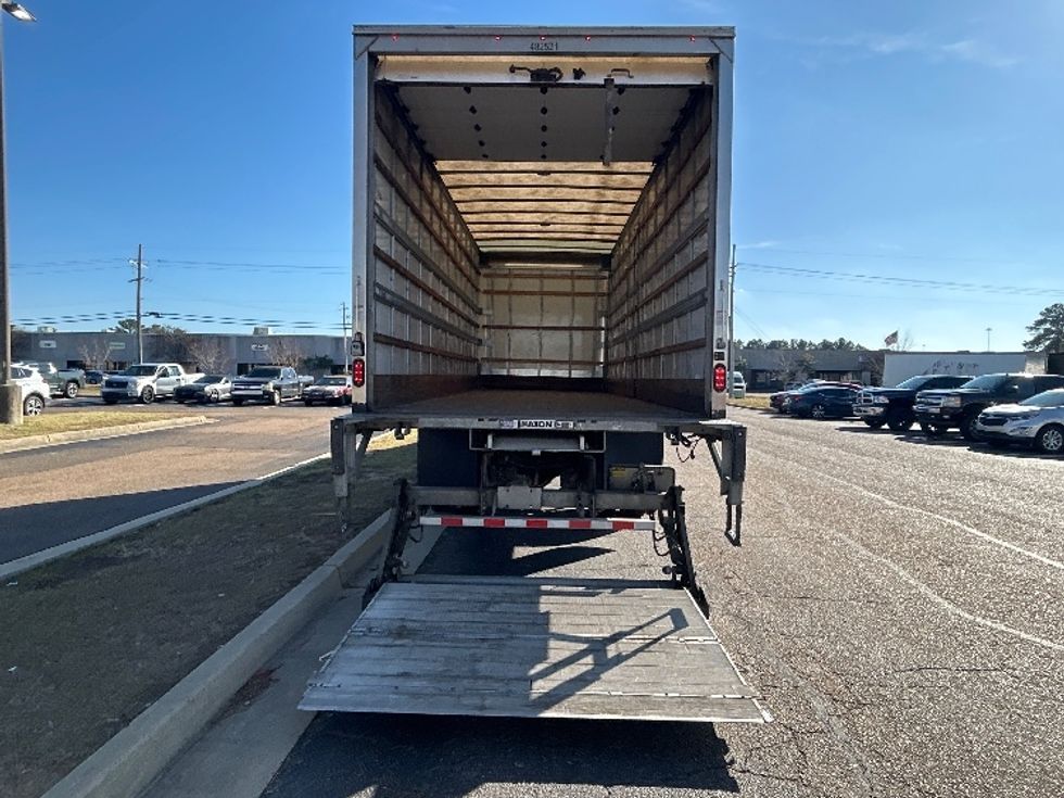Medium Duty Box Truck-Light and Medium Duty Trucks-International-2022-MV607-Richland-MS-261,288\n\t\tmiles-$ 41,250 - Image 9