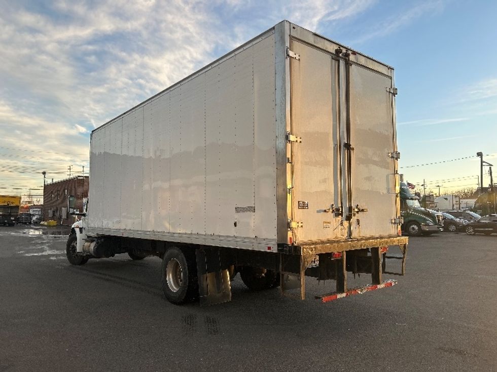 Medium Duty Box Truck-Light and Medium Duty Trucks-International-2022-MV607-Rochester-NY-141,516\n\t\tmiles-$ 53,250 - Image 6