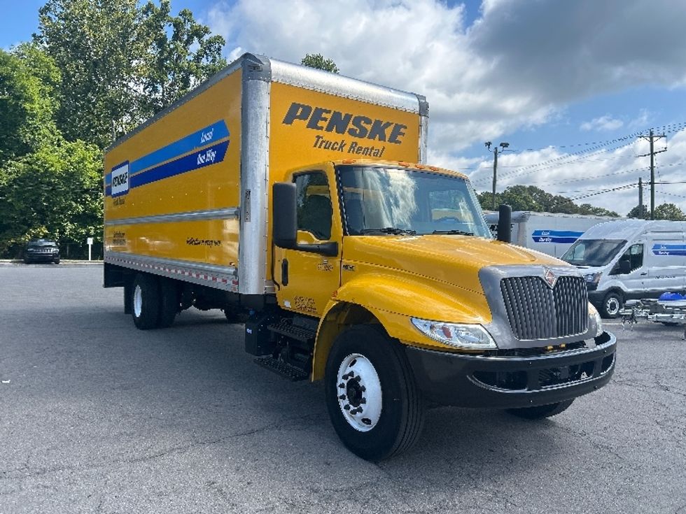 Medium Duty Box Truck-Light and Medium Duty Trucks-International-2022-MV607-Rochester-NY-241,923\n\t\tmiles-$ 40,250 - Image 1