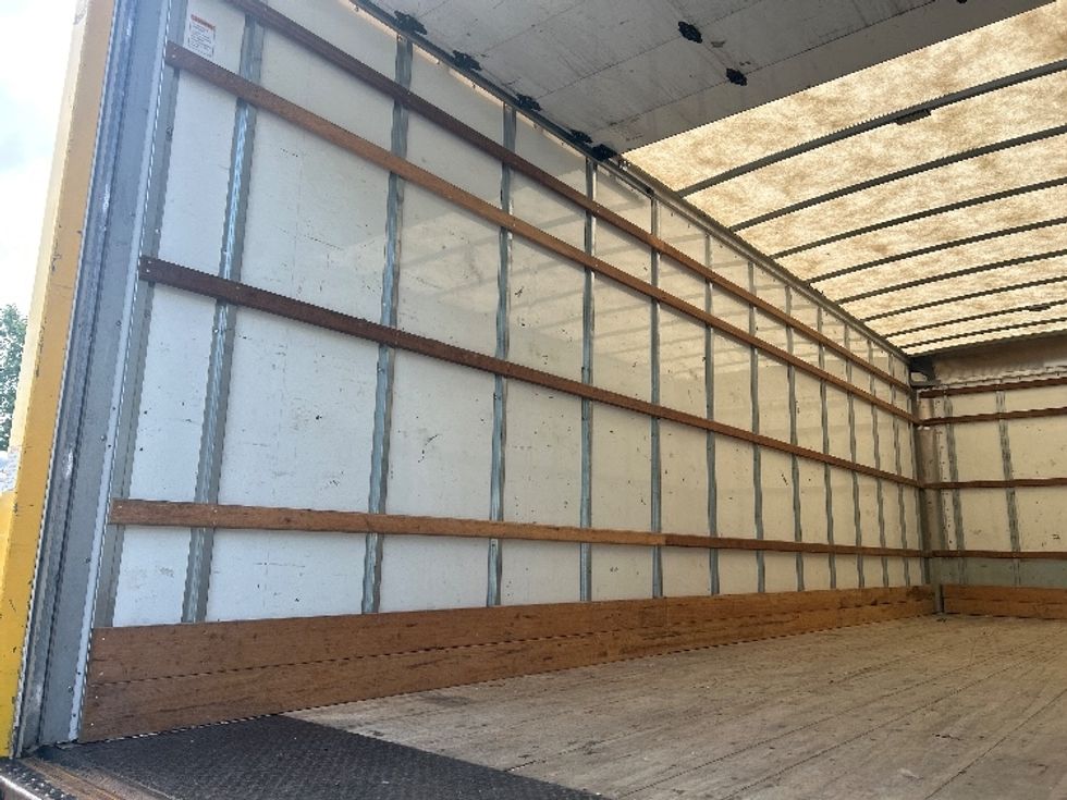 Medium Duty Box Truck-Light and Medium Duty Trucks-International-2022-MV607-Rochester-NY-241,923\n\t\tmiles-$ 40,250 - Image 11