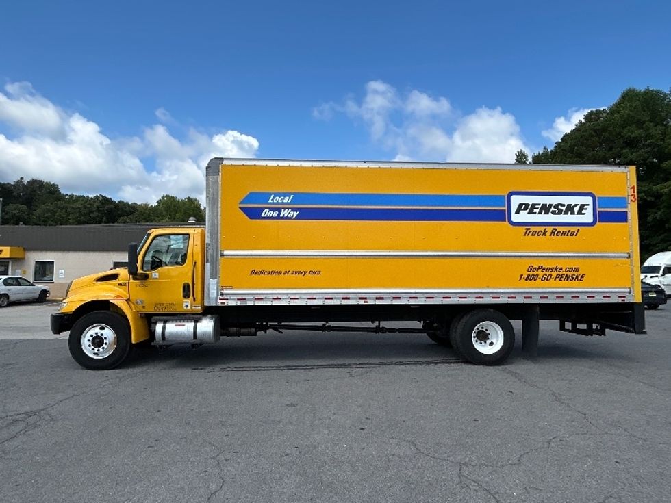 Medium Duty Box Truck-Light and Medium Duty Trucks-International-2022-MV607-Rochester-NY-241,923\n\t\tmiles-$ 40,250 - Image 4