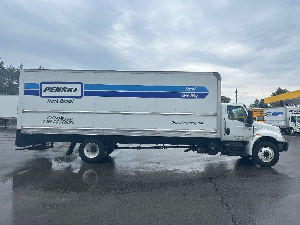 Medium Duty Box Truck-Light and Medium Duty Trucks-International-2022-MV607-Rochester-NY-248,377\n\t\tmiles-$ 41,500 - Image 14