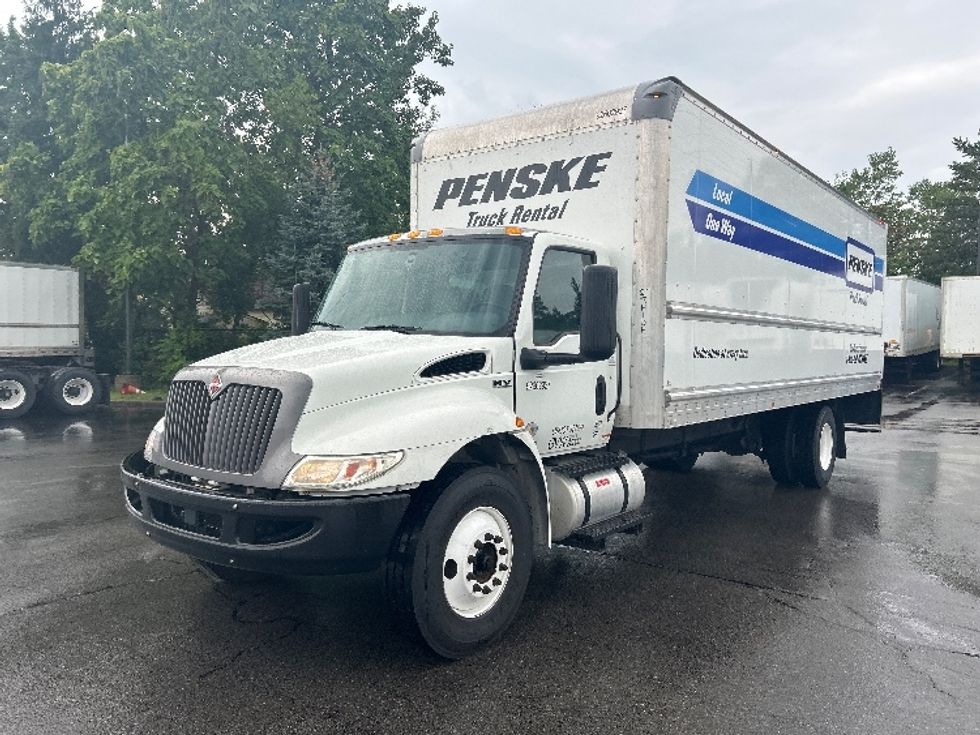 Medium Duty Box Truck-Light and Medium Duty Trucks-International-2022-MV607-Rochester-NY-248,377\n\t\tmiles-$ 41,500 - Image 3