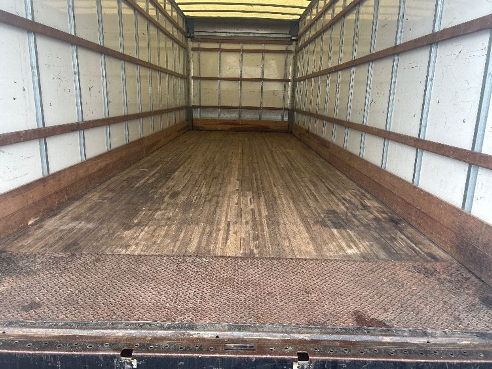 Medium Duty Box Truck-Light and Medium Duty Trucks-International-2022-MV607-Rochester-NY-248,377\n\t\tmiles-$ 41,500 - Image 9