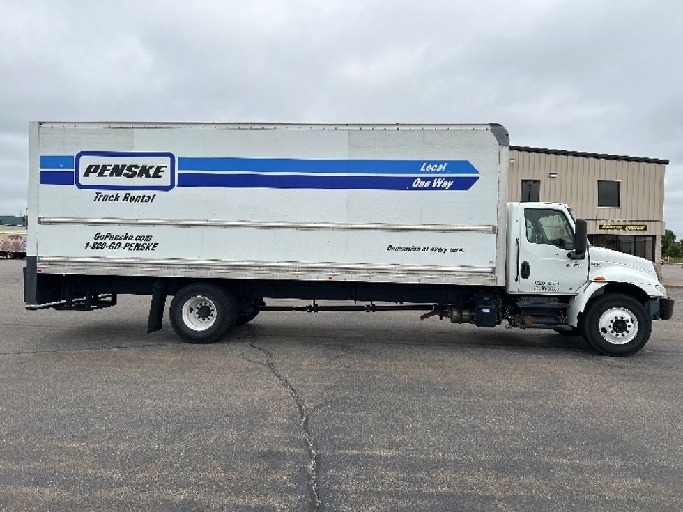 Medium Duty Box Truck-Light and Medium Duty Trucks-International-2022-MV607-Rothschild-WI-247,716\n\t\tmiles-$ 39,750 - Image 15
