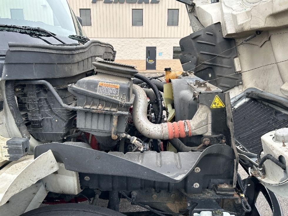 Medium Duty Box Truck-Light and Medium Duty Trucks-International-2022-MV607-Rothschild-WI-247,716\n\t\tmiles-$ 39,750 - Image 22