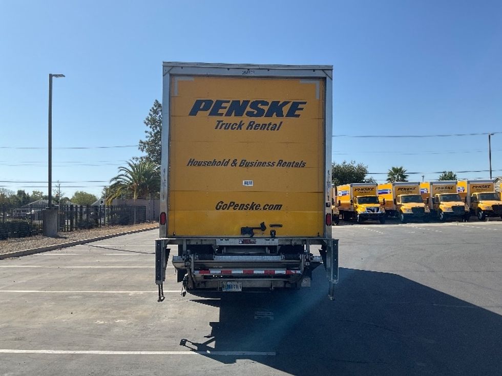 Medium Duty Box Truck-Light and Medium Duty Trucks-International-2022-MV607-Sacramento-CA-157,417\n\t\tmiles-$ 62,500 - Image 7