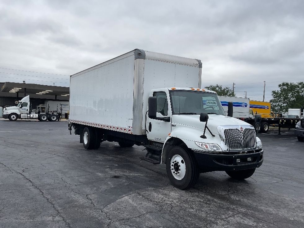 Medium Duty Box Truck-Light and Medium Duty Trucks-International-2022-MV607-Saint Petersburg-FL-130,843\n\t\tmiles-$ 69,750 - Image 1