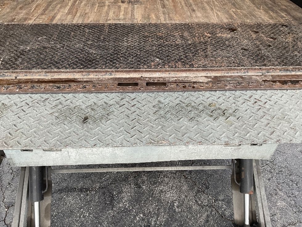 Medium Duty Box Truck-Light and Medium Duty Trucks-International-2022-MV607-Saint Petersburg-FL-130,843\n\t\tmiles-$ 69,750 - Image 10