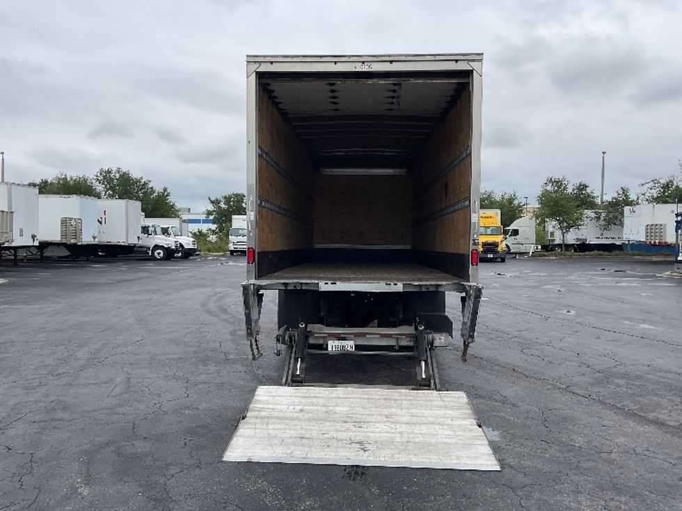 Medium Duty Box Truck-Light and Medium Duty Trucks-International-2022-MV607-Saint Petersburg-FL-130,843\n\t\tmiles-$ 69,750 - Image 9