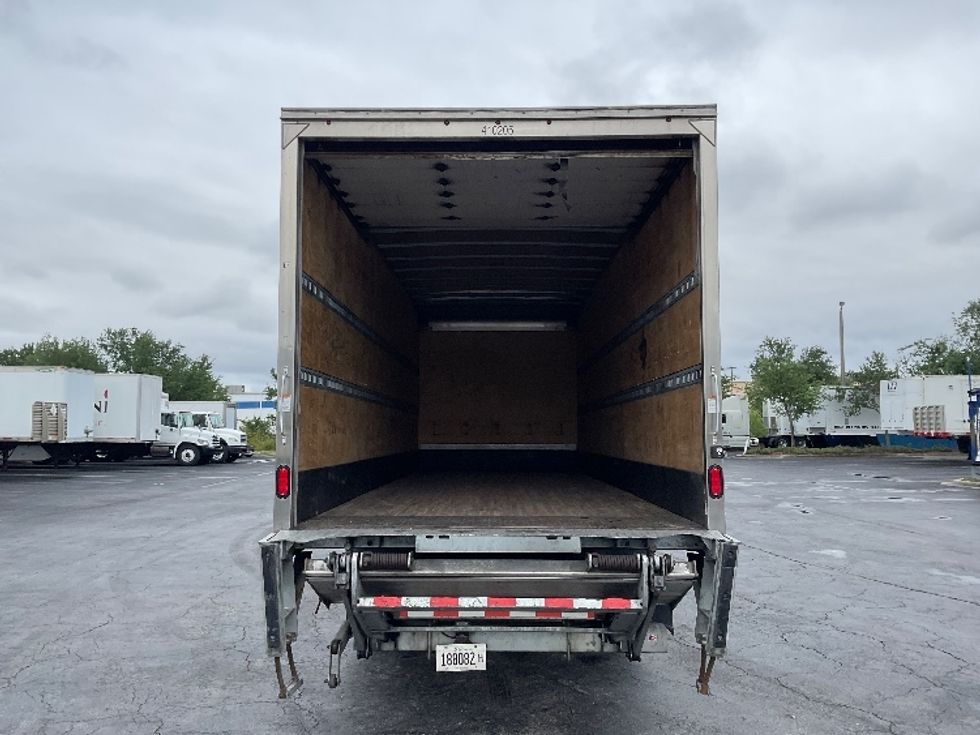 Medium Duty Box Truck-Light and Medium Duty Trucks-International-2022-MV607-Saint Petersburg-FL-130,843\n\t\tmiles-$ 69,750 - Image 8
