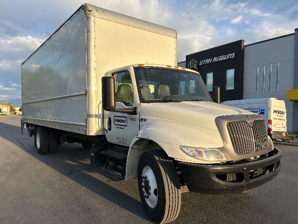 Medium Duty Box Truck-Light and Medium Duty Trucks-International-2022-MV607-Salt Lake City-UT-158,290\n\t\tmiles-$ 61,000 - Image 1