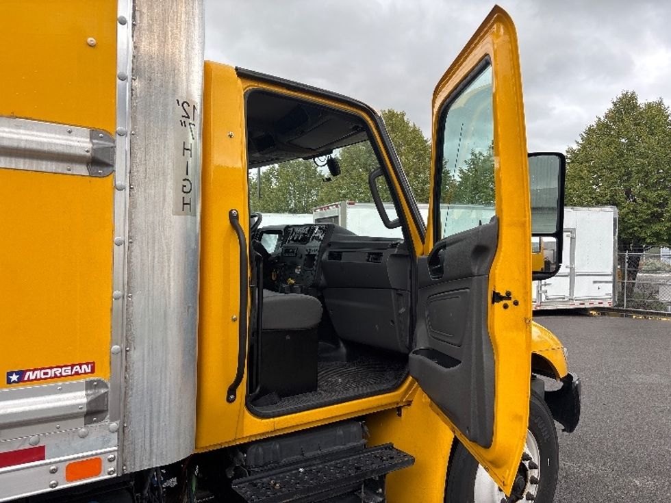 Medium Duty Box Truck-Light and Medium Duty Trucks-International-2022-MV607-Salt Lake City-UT-209,168\n\t\tmiles-$ 46,000 - Image 20