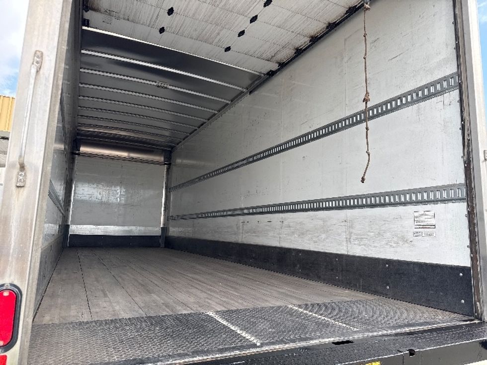 Medium Duty Box Truck-Light and Medium Duty Trucks-International-2022-MV607-Salt Lake City-UT-211,927\n\t\tmiles-$ 47,000 - Image 11
