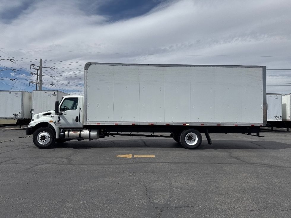 Medium Duty Box Truck-Light and Medium Duty Trucks-International-2022-MV607-Salt Lake City-UT-214,792\n\t\tmiles-$ 46,500 - Image 4