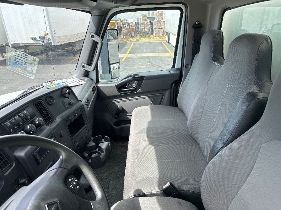Medium Duty Box Truck-Light and Medium Duty Trucks-International-2022-MV607-Salt Lake City-UT-214,792\n\t\tmiles-$ 46,500 - Image 18