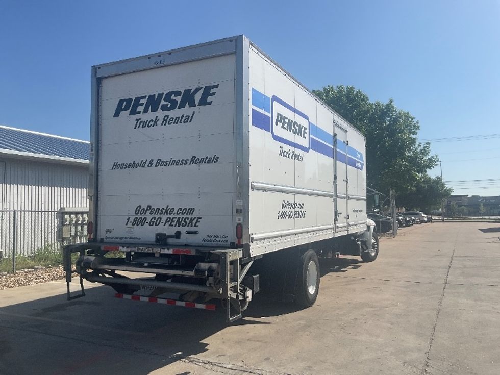 Medium Duty Box Truck-Light and Medium Duty Trucks-International-2022-MV607-San Antonio-TX-122,270\n\t\tmiles-$ 71,250 - Image 13