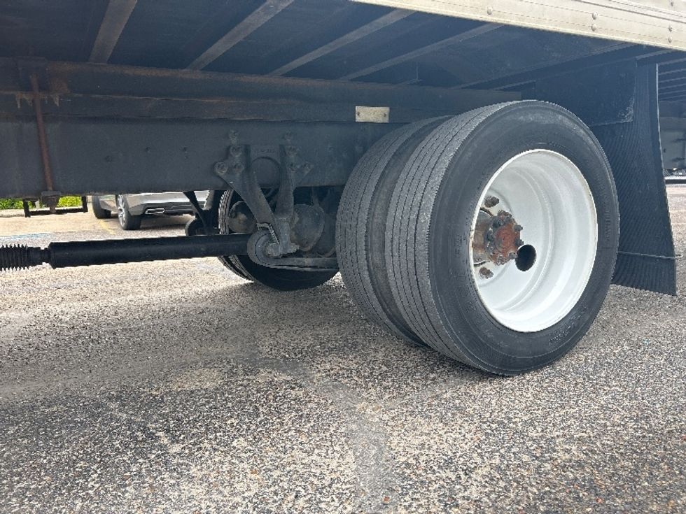 Medium Duty Box Truck-Light and Medium Duty Trucks-International-2022-MV607-San Antonio-TX-152,336\n\t\tmiles-$ 75,750 - Image 5