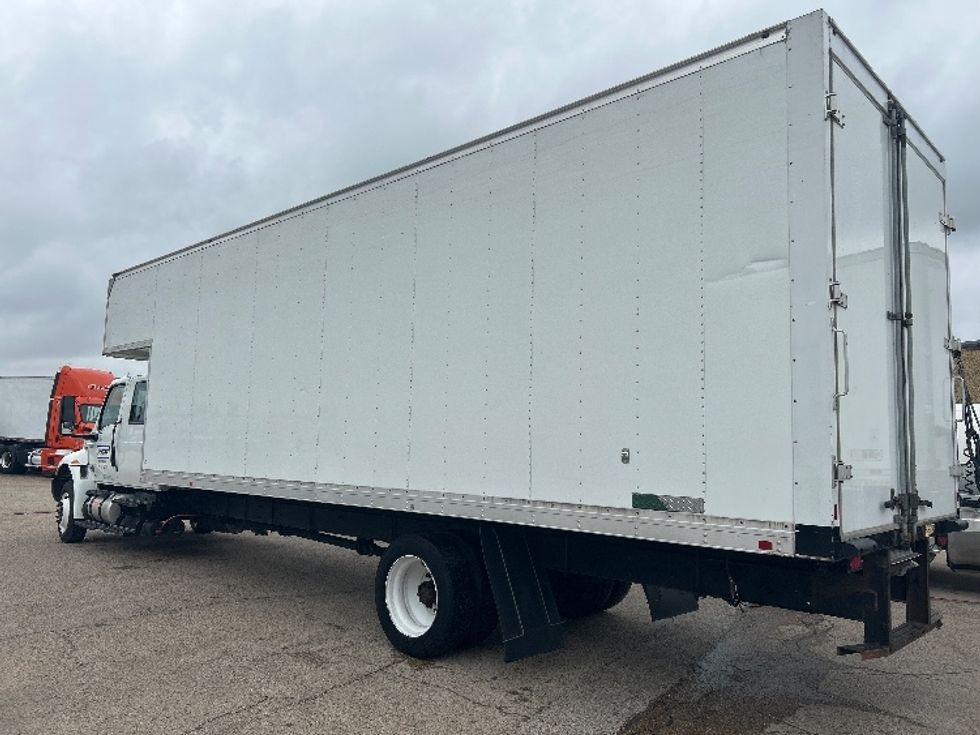 Medium Duty Box Truck-Light and Medium Duty Trucks-International-2022-MV607-San Antonio-TX-152,336\n\t\tmiles-$ 75,750 - Image 6
