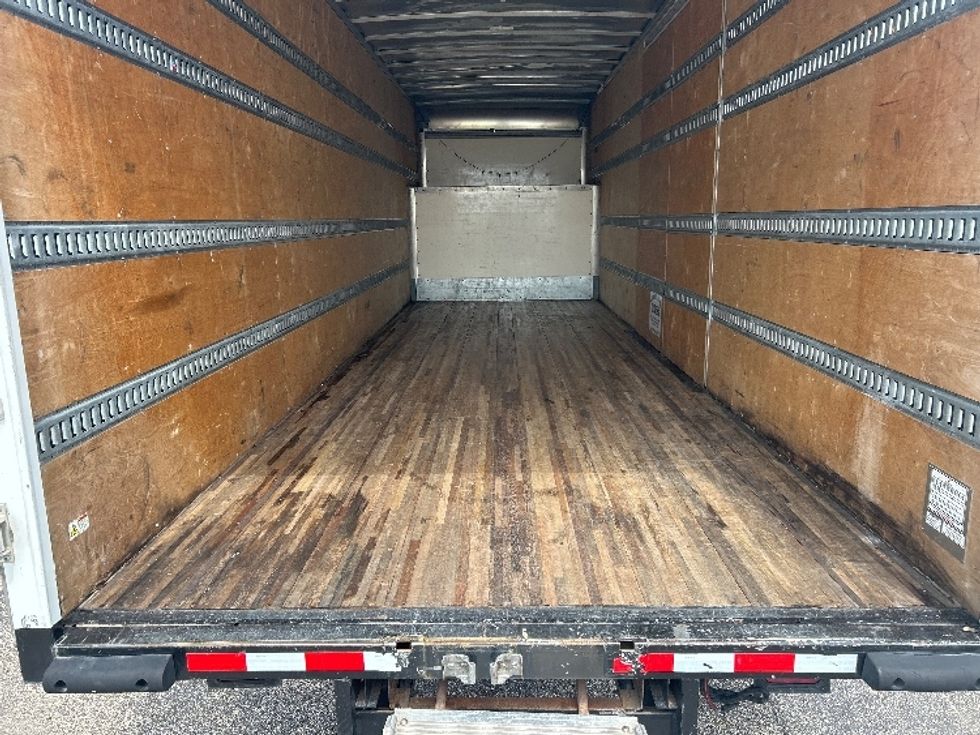 Medium Duty Box Truck-Light and Medium Duty Trucks-International-2022-MV607-San Antonio-TX-170,535\n\t\tmiles-$ 72,750 - Image 10