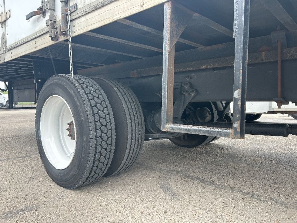Medium Duty Box Truck-Light and Medium Duty Trucks-International-2022-MV607-San Antonio-TX-170,535\n\t\tmiles-$ 72,750 - Image 14