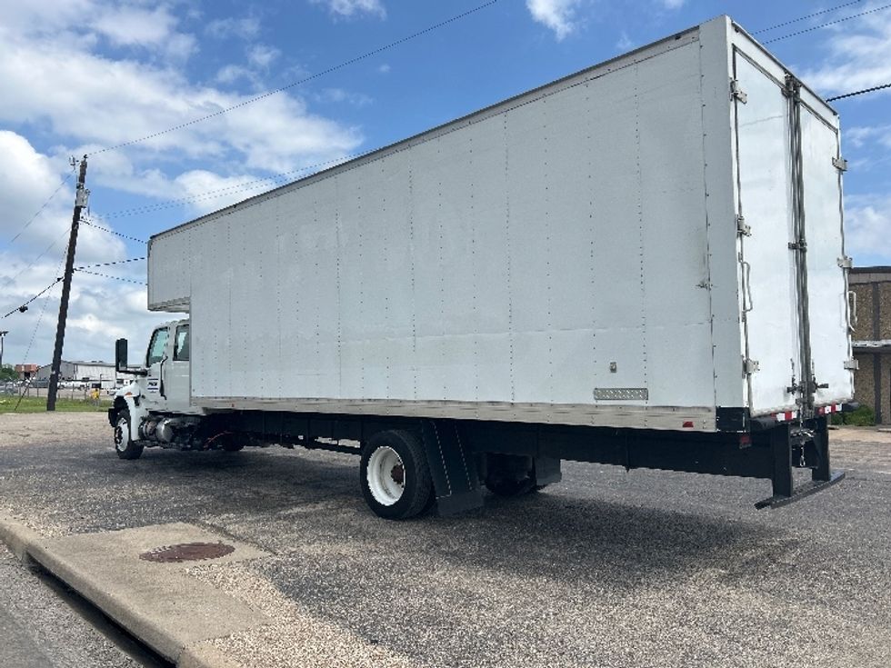 Medium Duty Box Truck-Light and Medium Duty Trucks-International-2022-MV607-San Antonio-TX-170,535\n\t\tmiles-$ 72,750 - Image 6