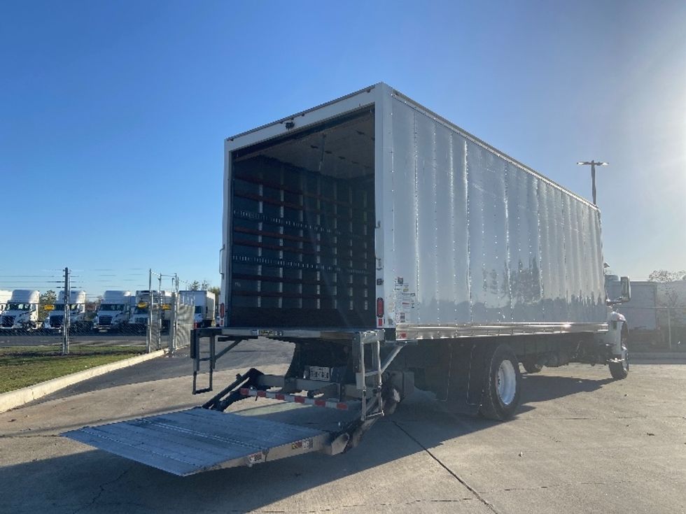 Medium Duty Box Truck-Light and Medium Duty Trucks-International-2022-MV607-San Antonio-TX-185,337\n\t\tmiles-$ 56,750 - Image 9