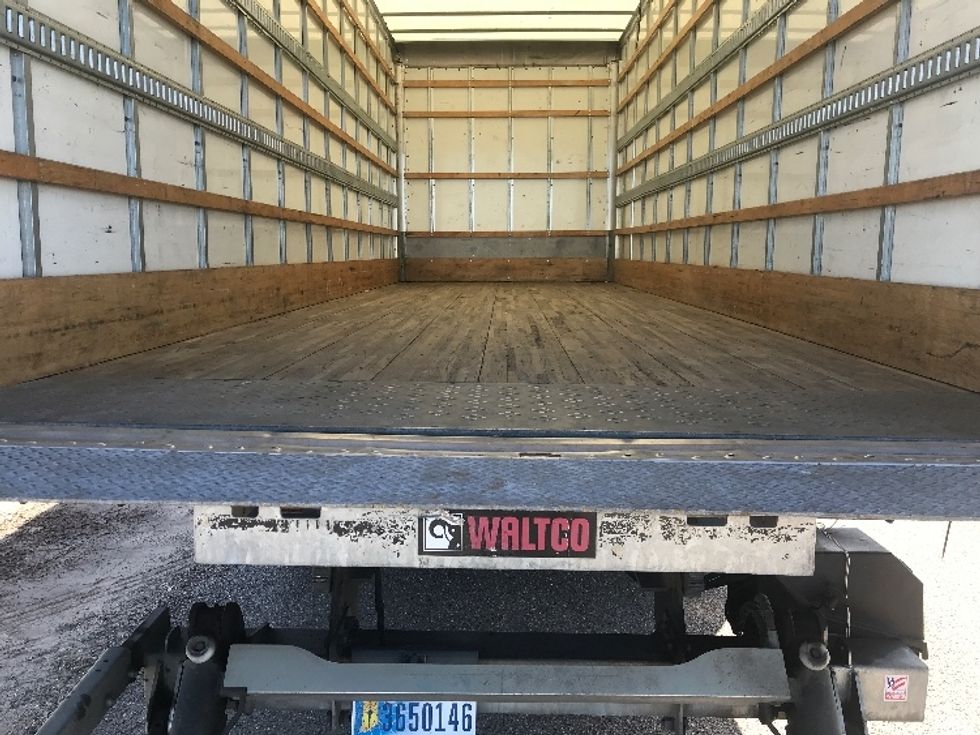 Medium Duty Box Truck-Light and Medium Duty Trucks-International-2022-MV607-San Antonio-TX-205,960\n\t\tmiles-$ 51,750 - Image 10