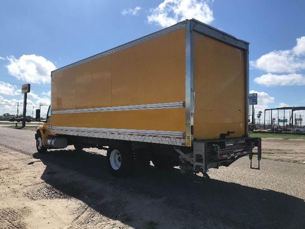 Medium Duty Box Truck-Light and Medium Duty Trucks-International-2022-MV607-San Antonio-TX-205,960\n\t\tmiles-$ 51,750 - Image 6