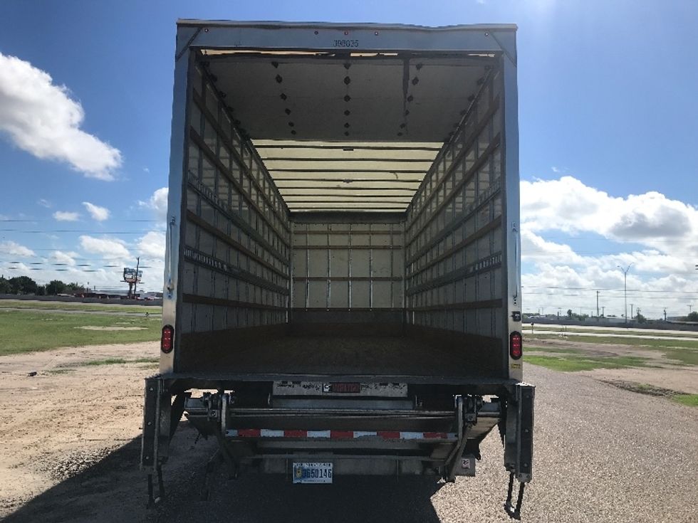 Medium Duty Box Truck-Light and Medium Duty Trucks-International-2022-MV607-San Antonio-TX-205,960\n\t\tmiles-$ 51,750 - Image 8